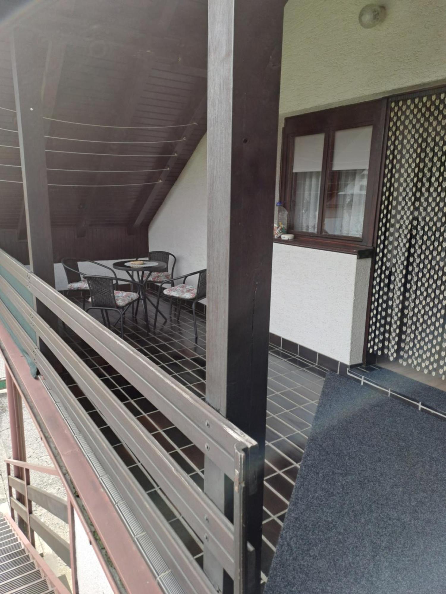 Apartman "Jagar" Ogulin Kültér fotó